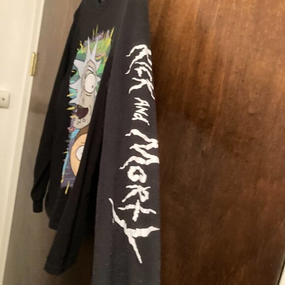 Rick & Morty long sleeve tee sz med - Picture 2 of 4